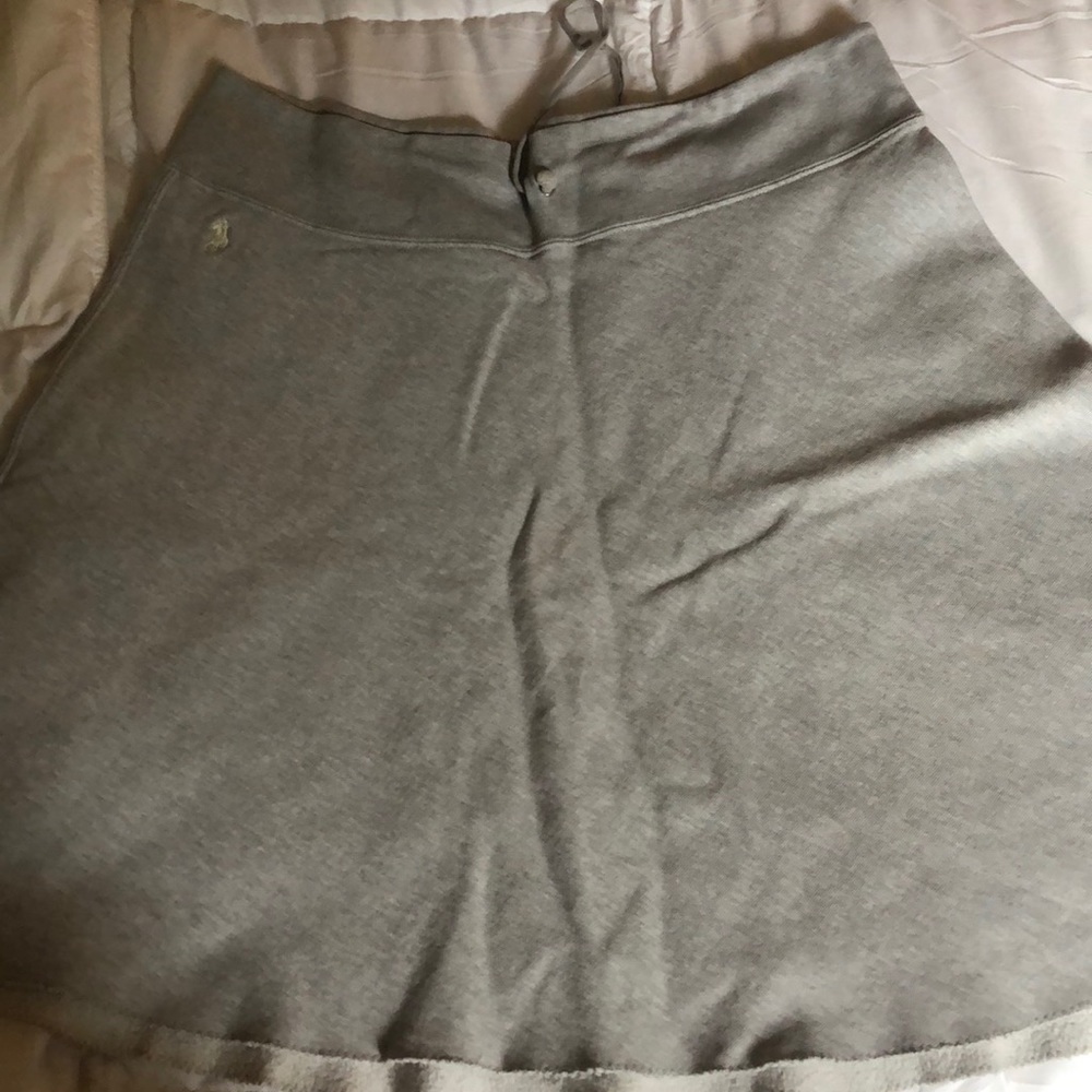 Ralph Lauren grey drawstring skirt.